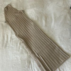 Light brown soft knitt fitted long dress (new)
